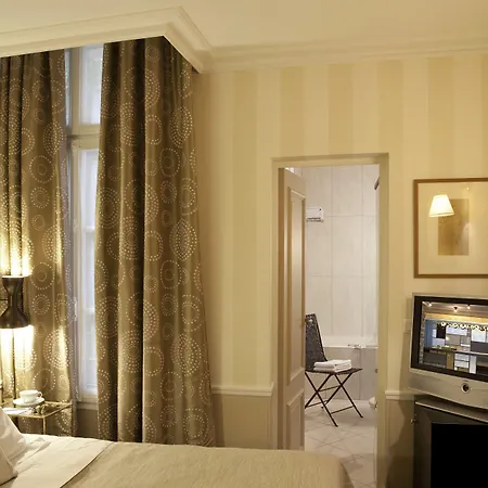 Therese Hotel