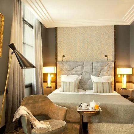 Thérèse Hotel